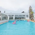 Üdülőközpont Atlantica Panthea