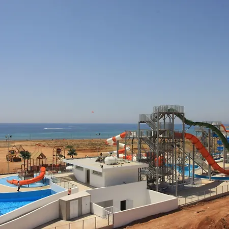 度假村 Atlantica Panthea 圣纳帕