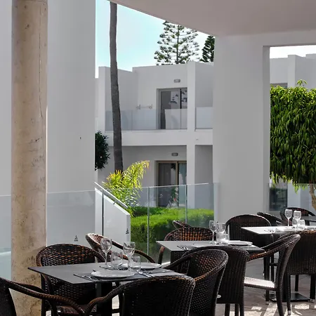 Ośrodek wypoczynkowy Atlantica Panthea 4*